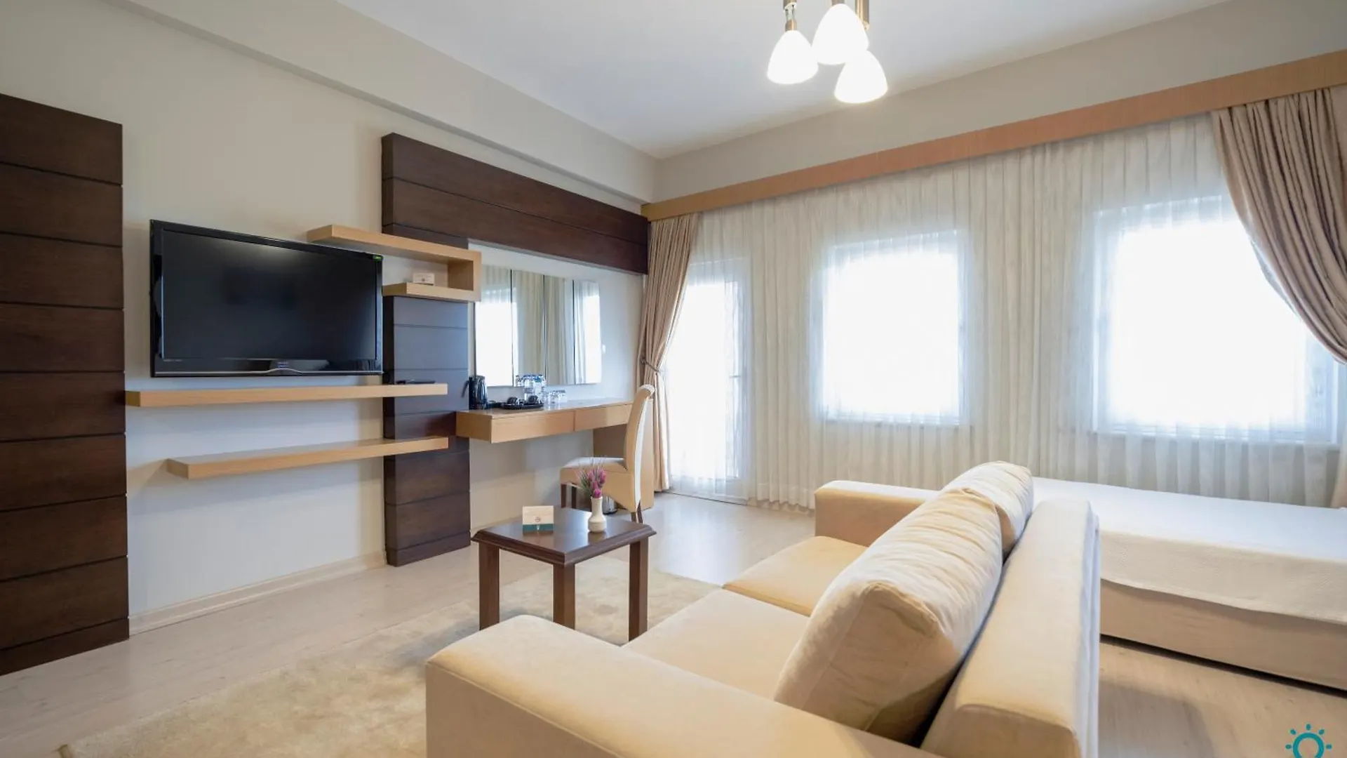 Ktue Koru Otel ترابزون