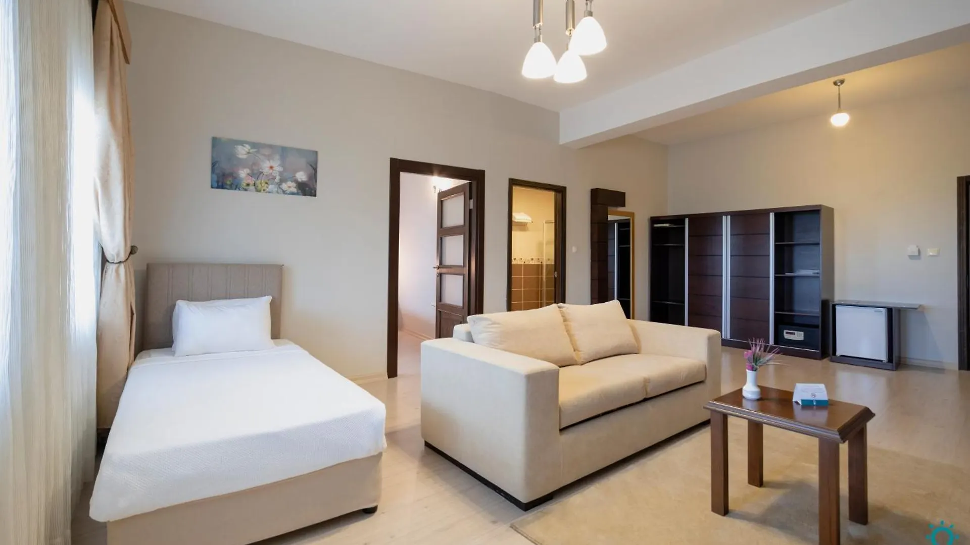 Ktue Koru Otel ترابزون 4*,