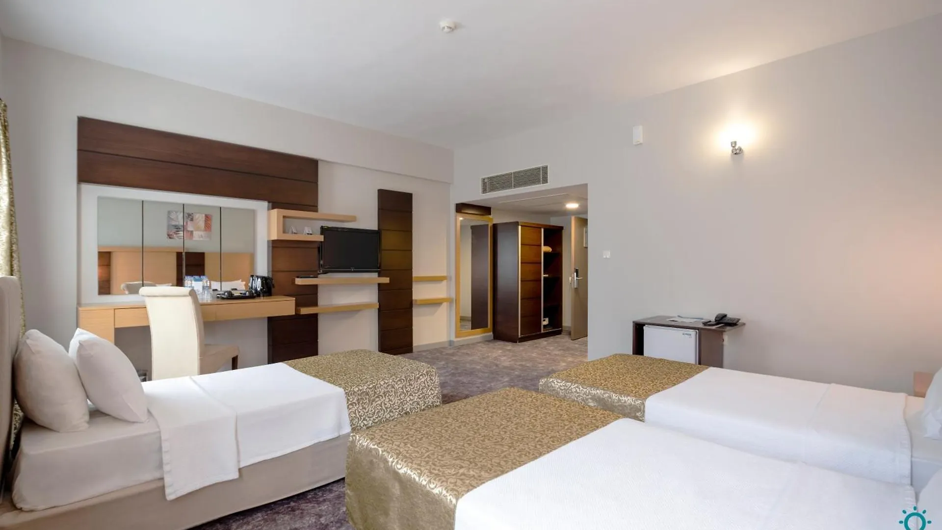 Ktue Koru Otel ترابزون 4*,