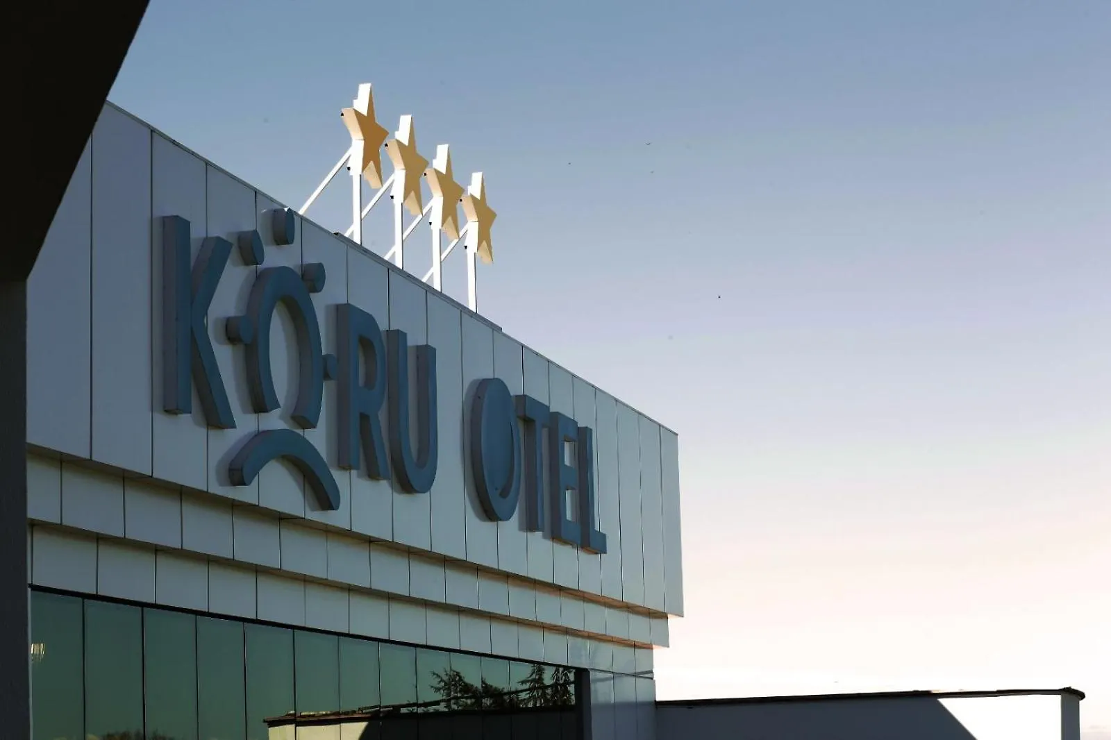 Ktue Koru Otel ترابزون فندق